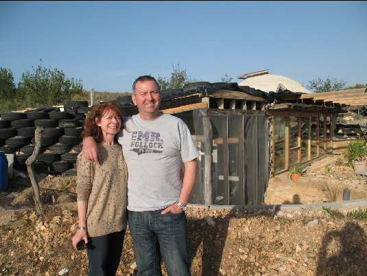 Julia and Colin at the earthship